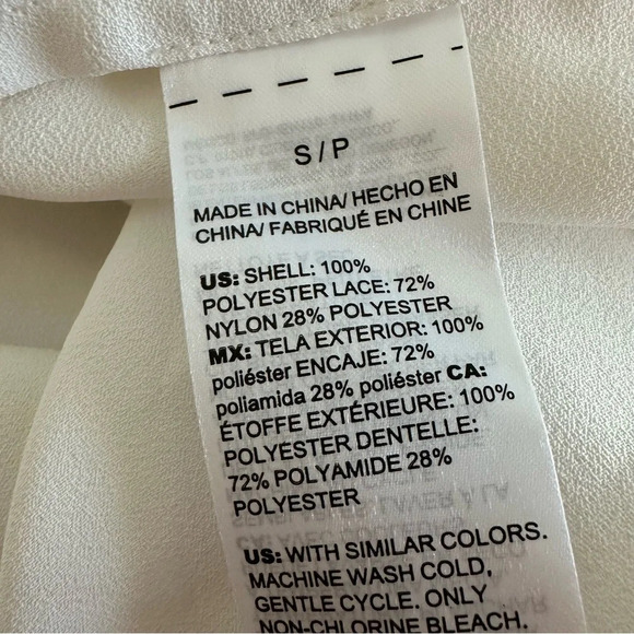 NWT White House Black Market Small Cream Lace Inset Blouse Top Long Sleeve New - Picture 6 of 6